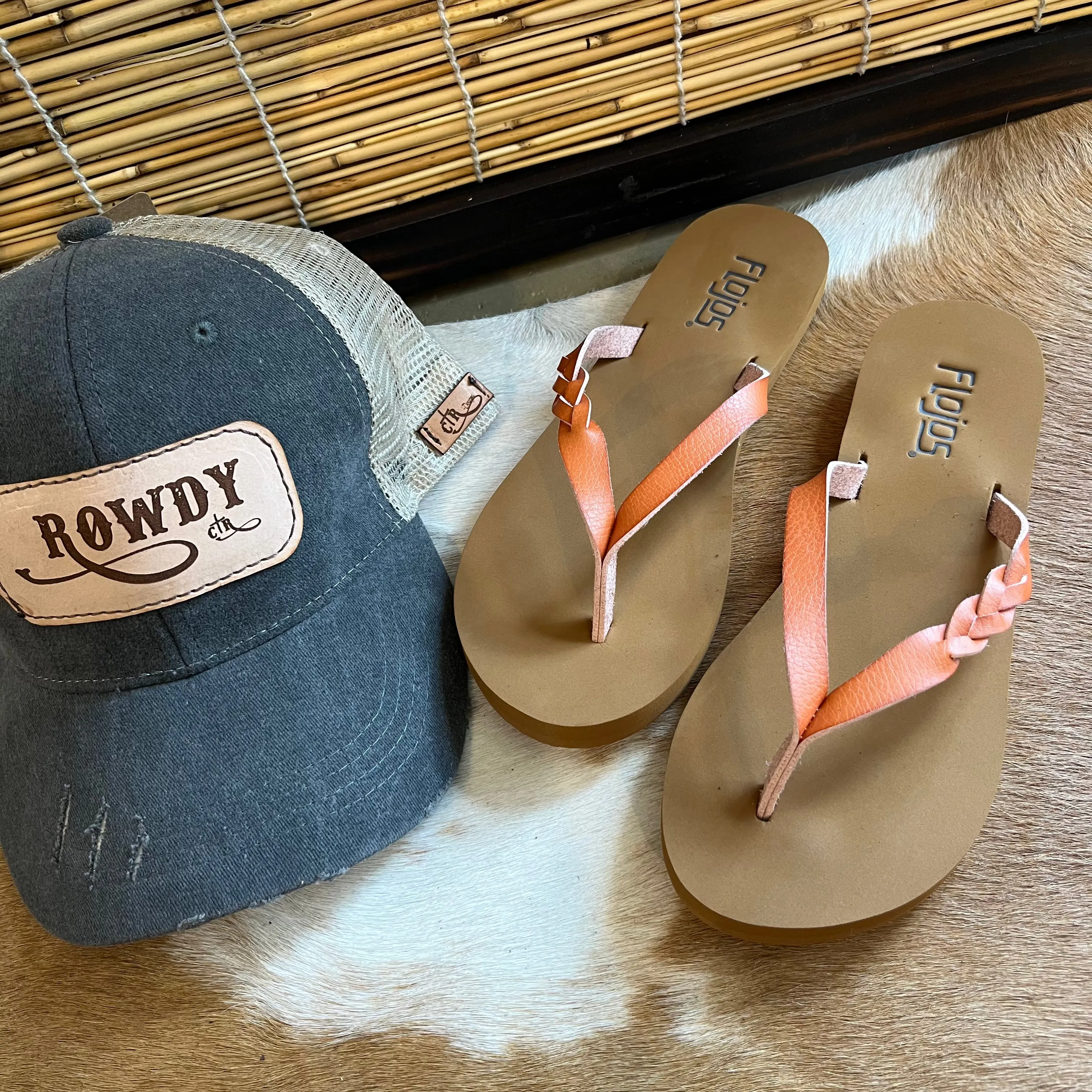 361 SERENITY FLOJOS Plantar Fascia Flip Flops