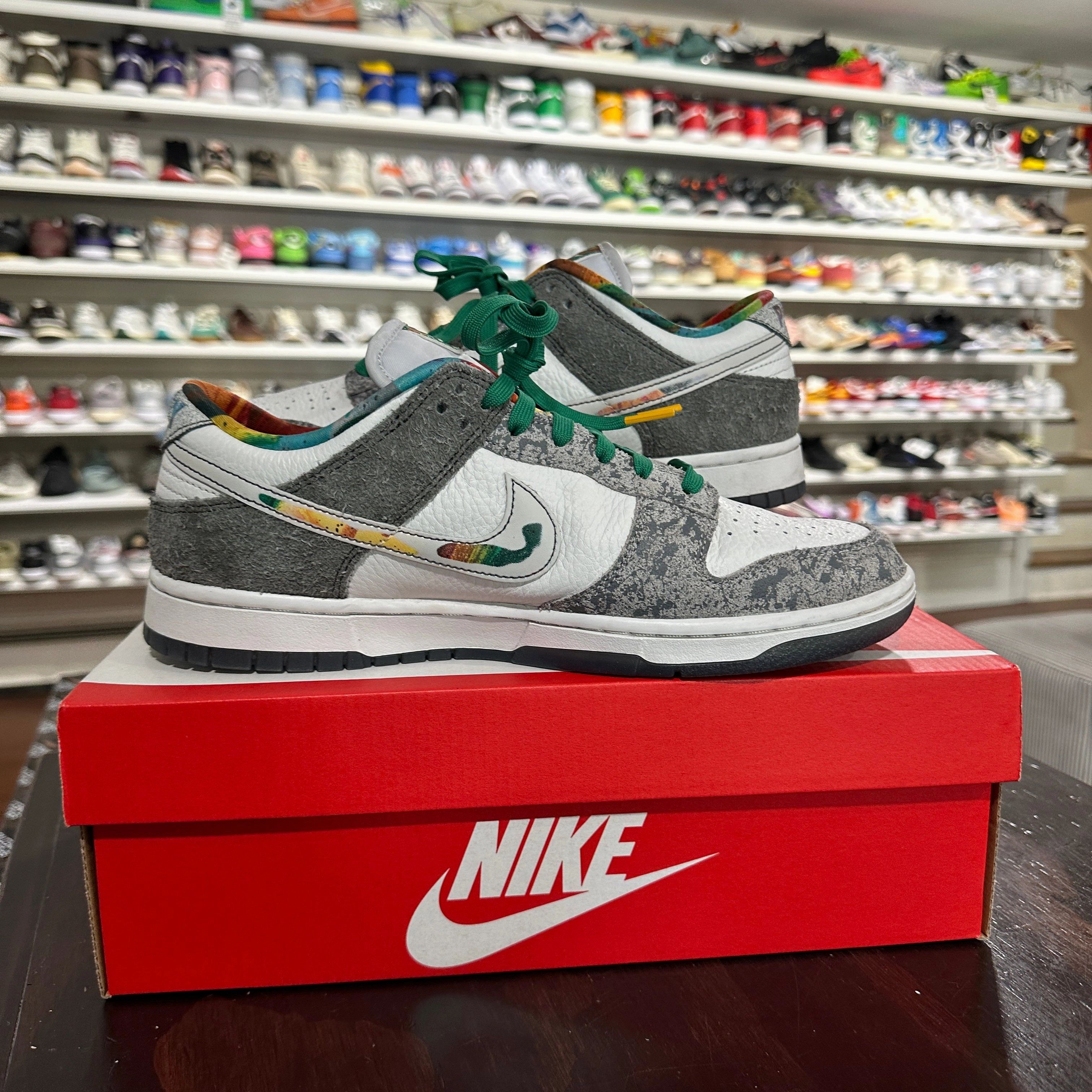 *USED* Nike Dunk Low Philly (size 9) Asics Matflex Wrestling Shoes