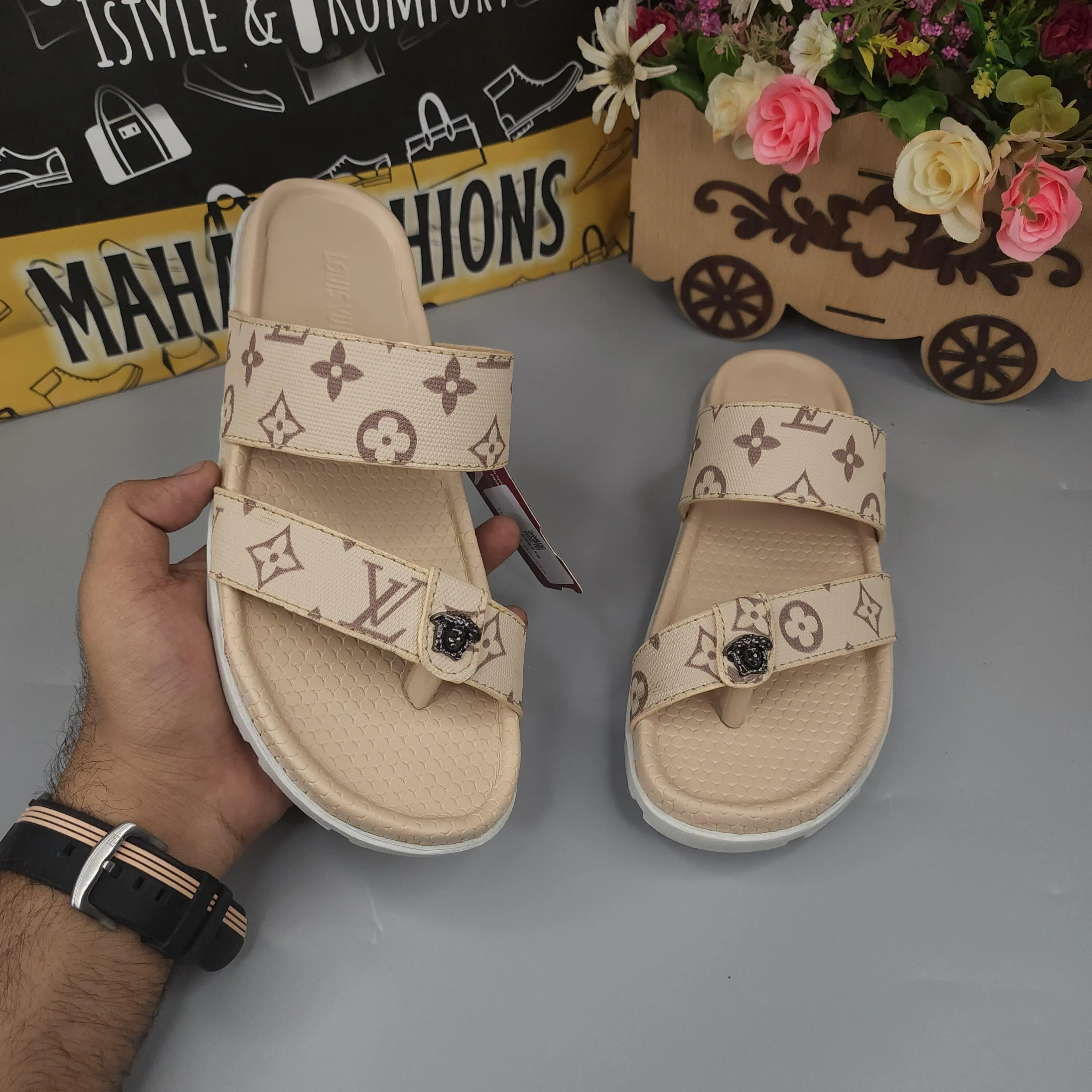 Buckle Beige Slippers Best Running Shoes For Painful Knees