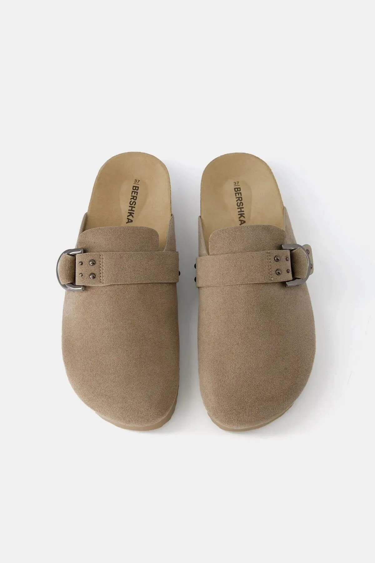 Bershka Women's Staple detailed buckle Slippers Mustard Seed Tasman Slippers