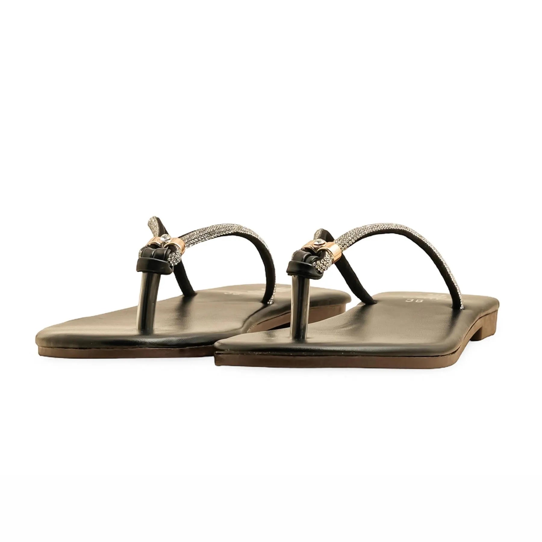 Black Casual Chappal CL2111 Riding Casual Shoes