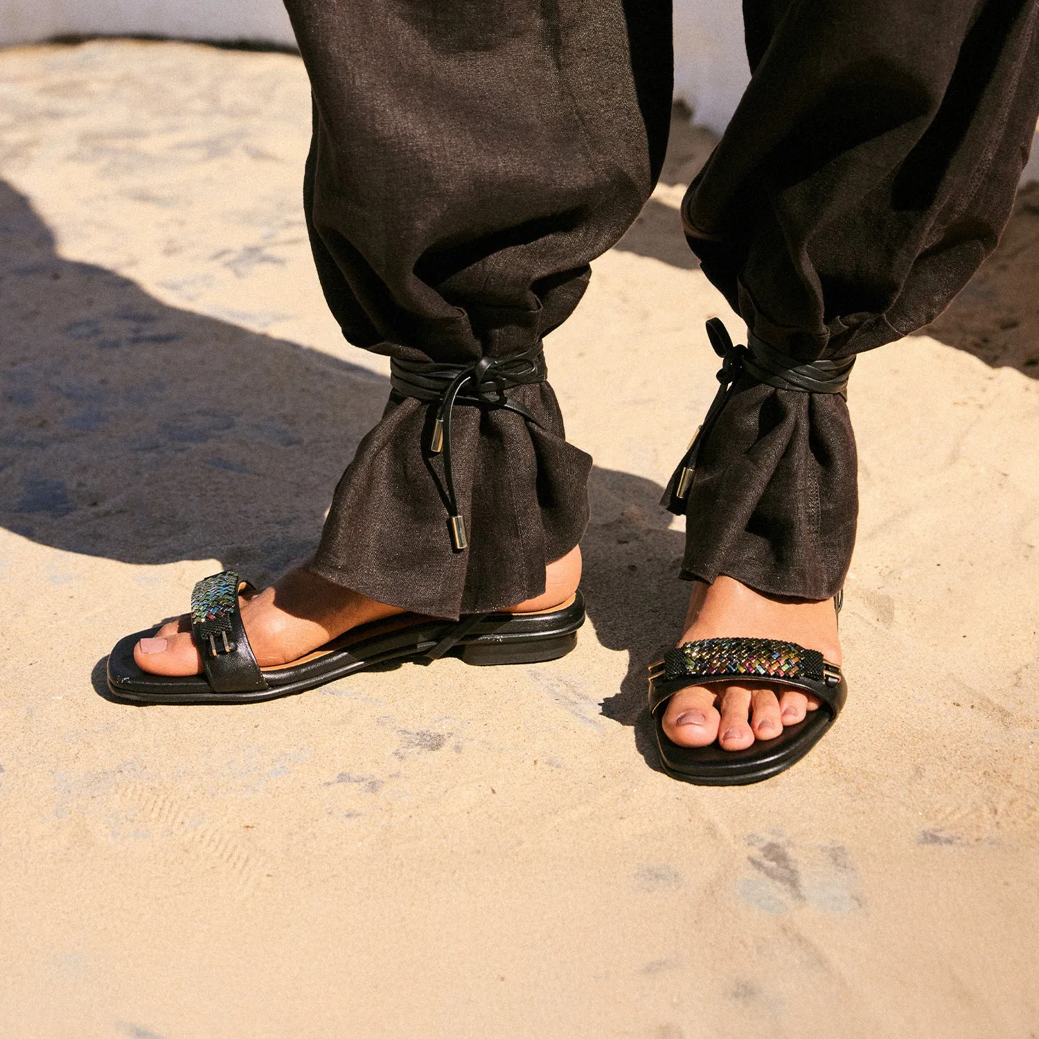 Pony Hair Flat Shoes Black Swap Sandal Volcanic