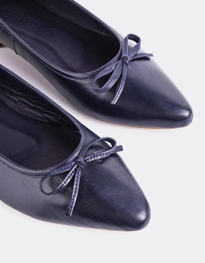 Briar Navy Leather Flat Feet Shoes Store Near Me