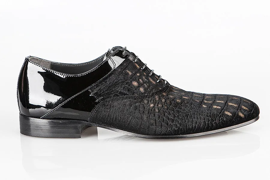 6104 Rina's Couture Shoes / Black Loafers Gold