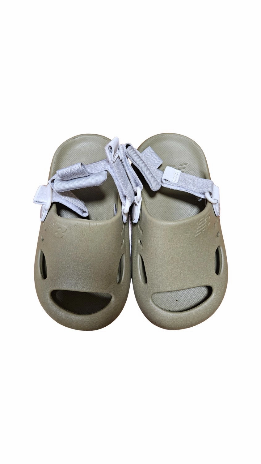 Wholesale Sandals New Balance Sandal 4T (EU27)