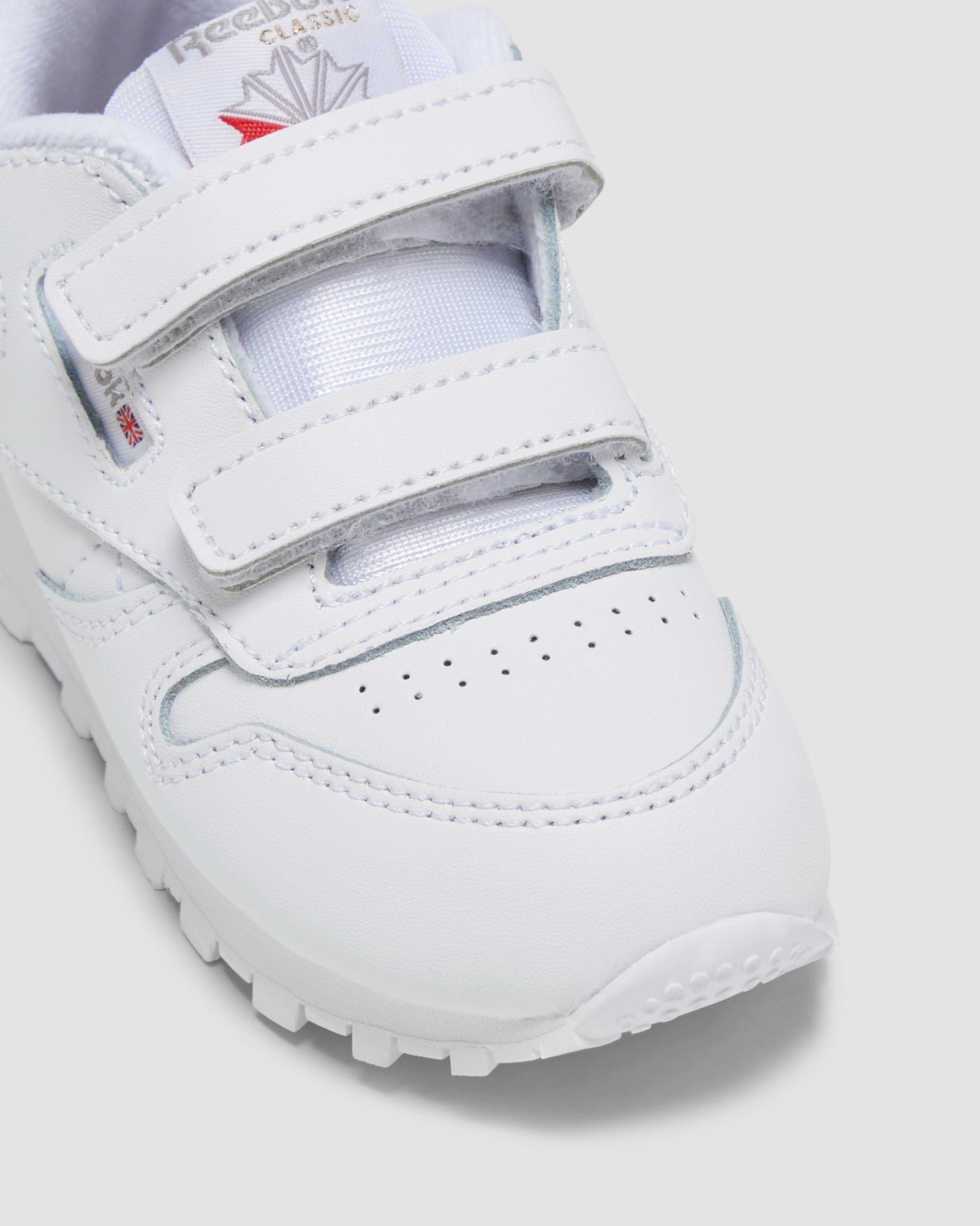 Classic Leather Shoes White/Carbon/Vector Blue Sherpa Lined Sneakers