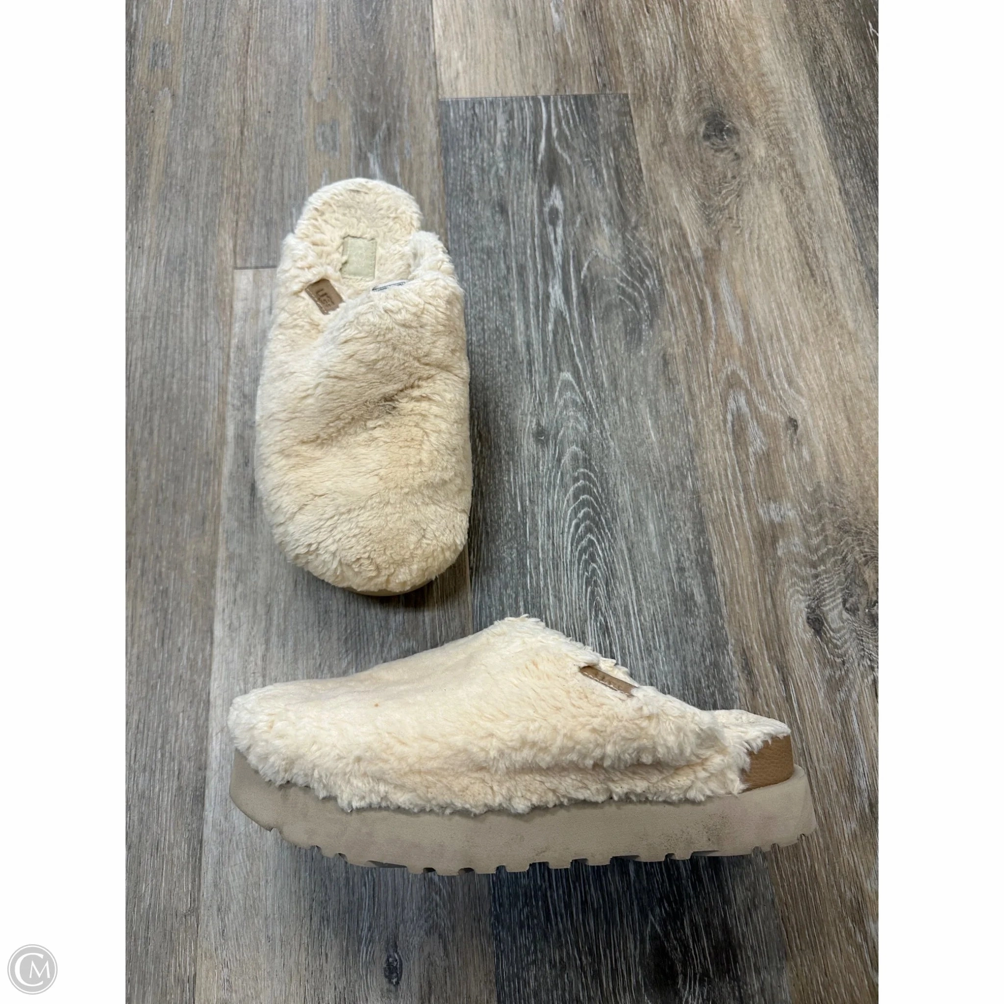 Slippers By Ugg In Cream Finn And Jake Slippers