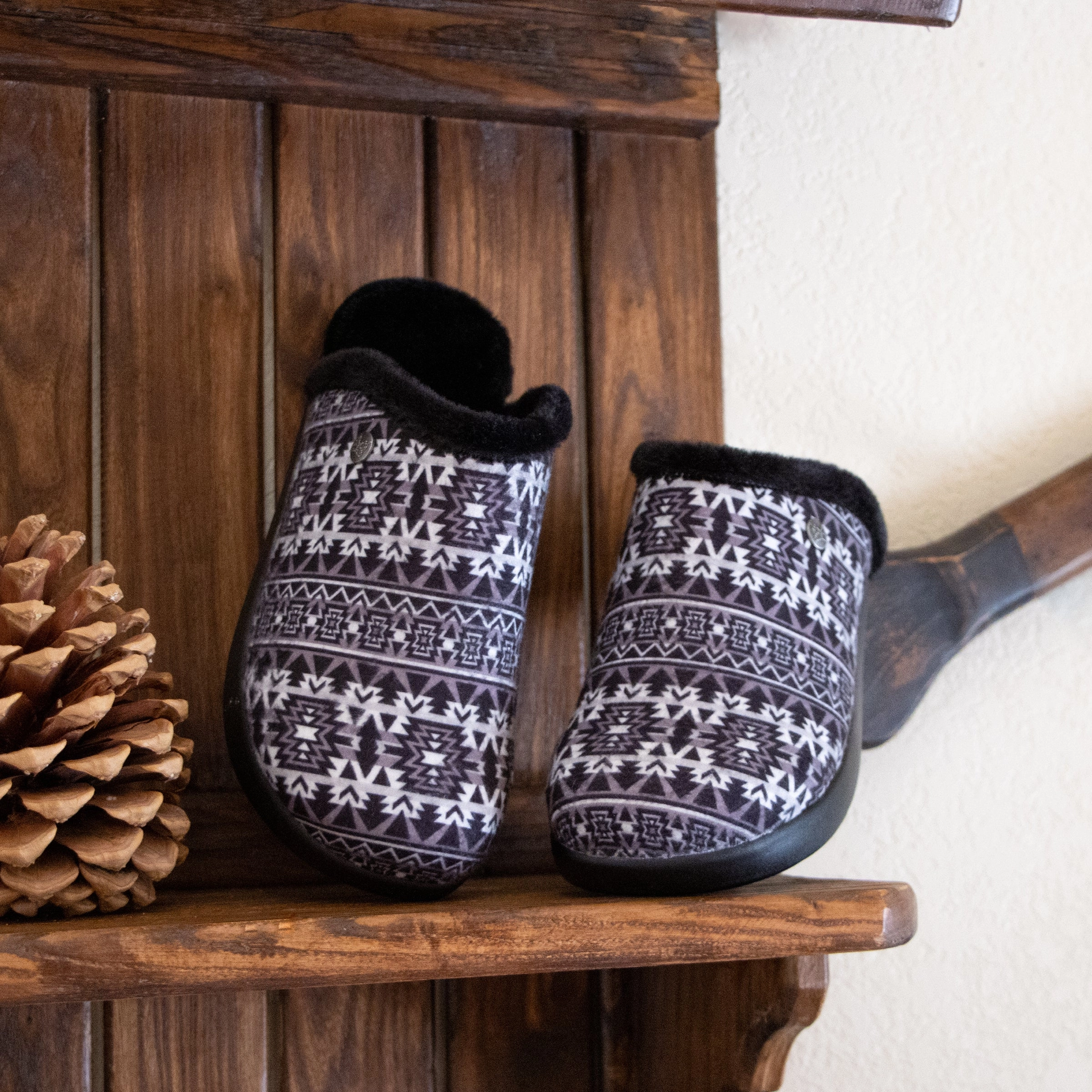 Comfee Santa Fe Grey Slipper Slippers With Arch