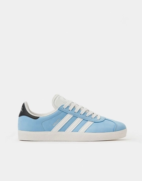 Adidas Shoes 2025 adidas x Familia x Minnesota Utd FC Gazelle Skate Shoes - Crystal White/Core Black/Better Scarlet