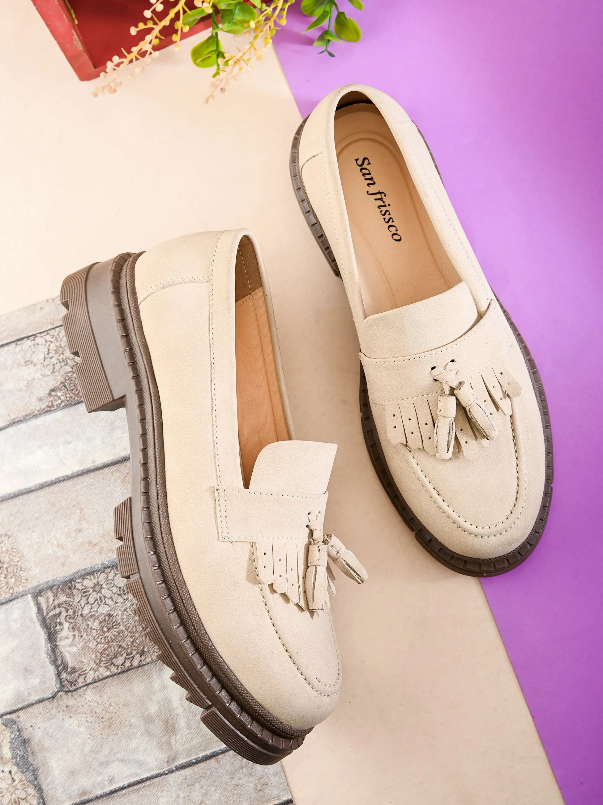 Chloe Women Beige Chunky Loafers Best Loafers For Wide Feet