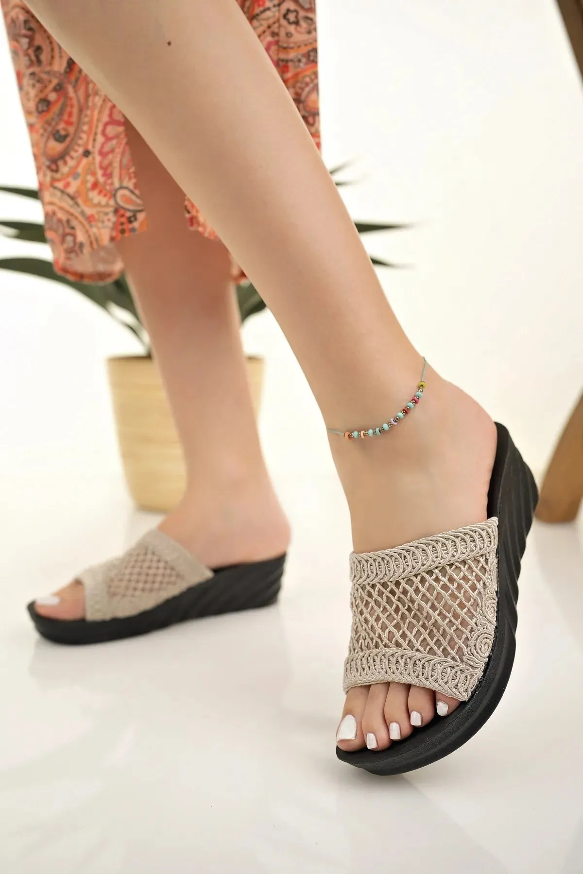 Modafrsat Women's Stylish Slippers Milk Step Slippers