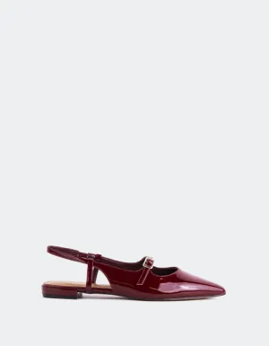 Ludisia Burgundy Patent Flat Footed Shoes For Walking