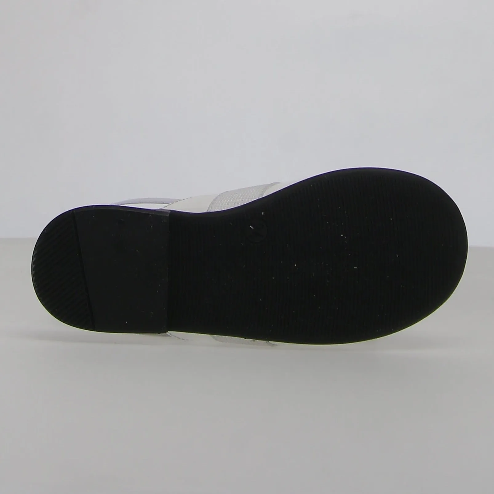 Men Sandals Naturino Boy's and Girl's Evry Sandals - White