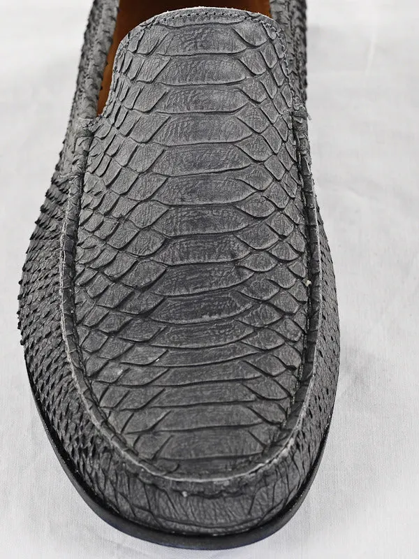 2318 Loriblu Shoes / Gray Pull And Bear Loafers