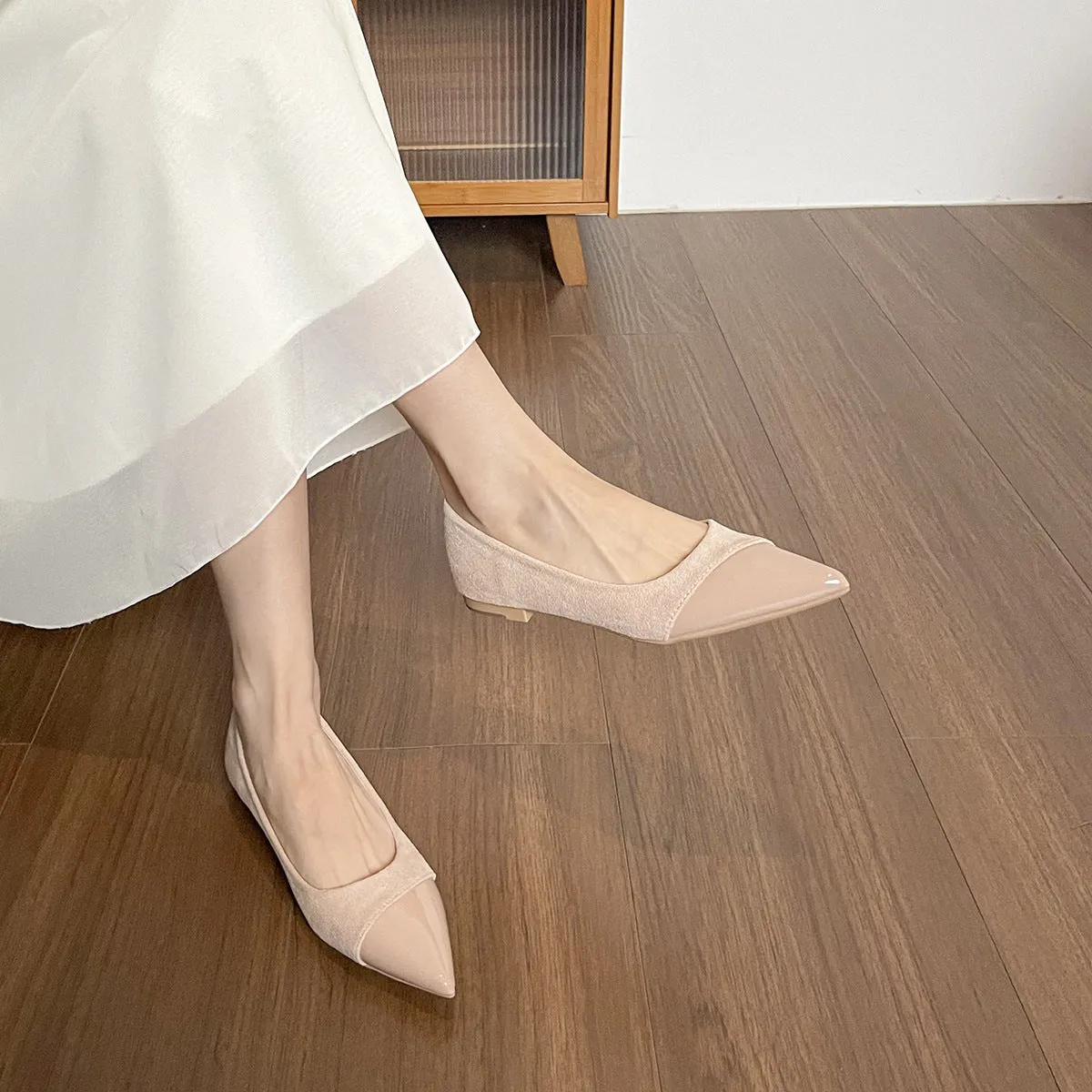 Women's Fashion Pointed-Toe Low Top Casual Flats Casual Shoes Wide Toe Box