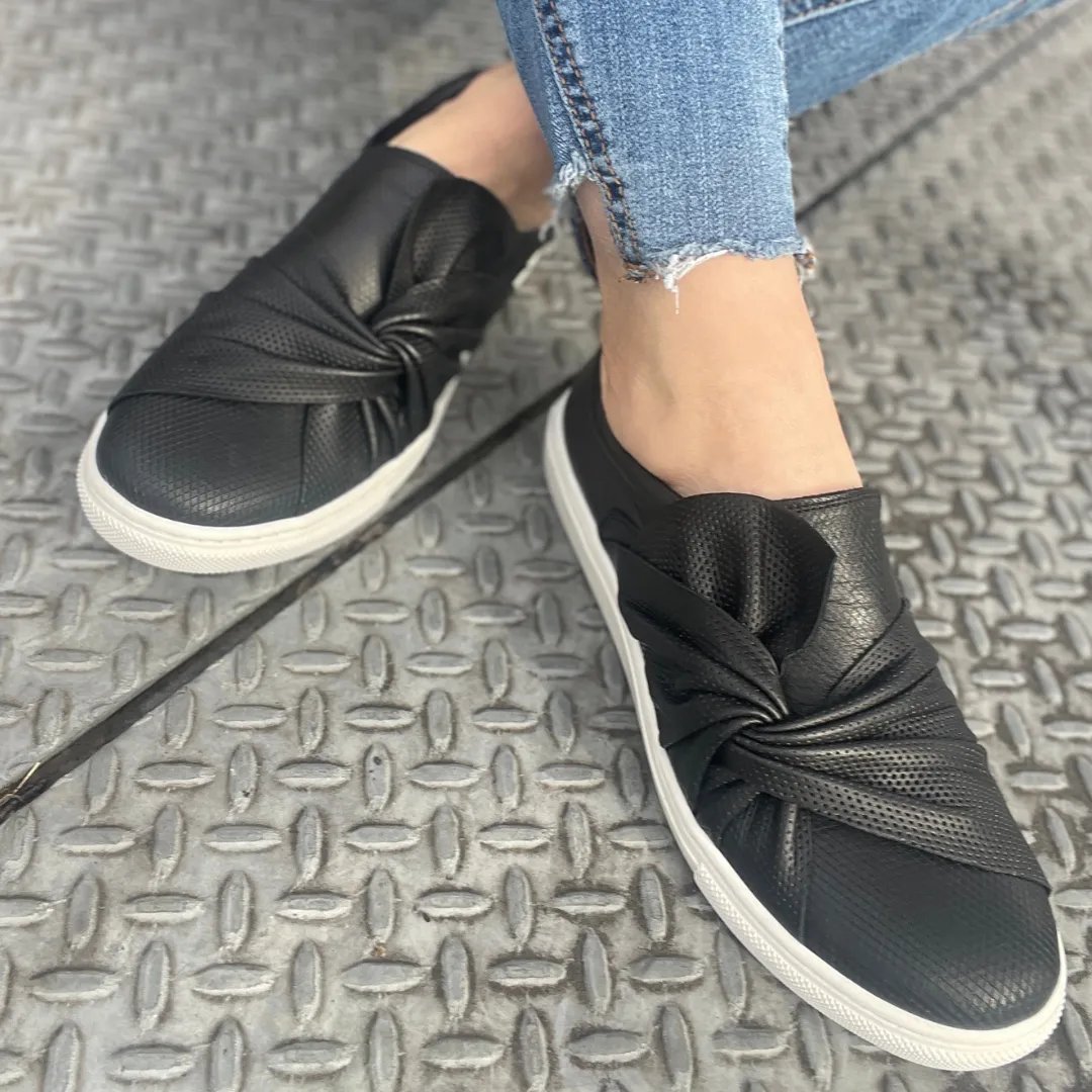 Flat Sole Oxford Shoes MAGO GRACE