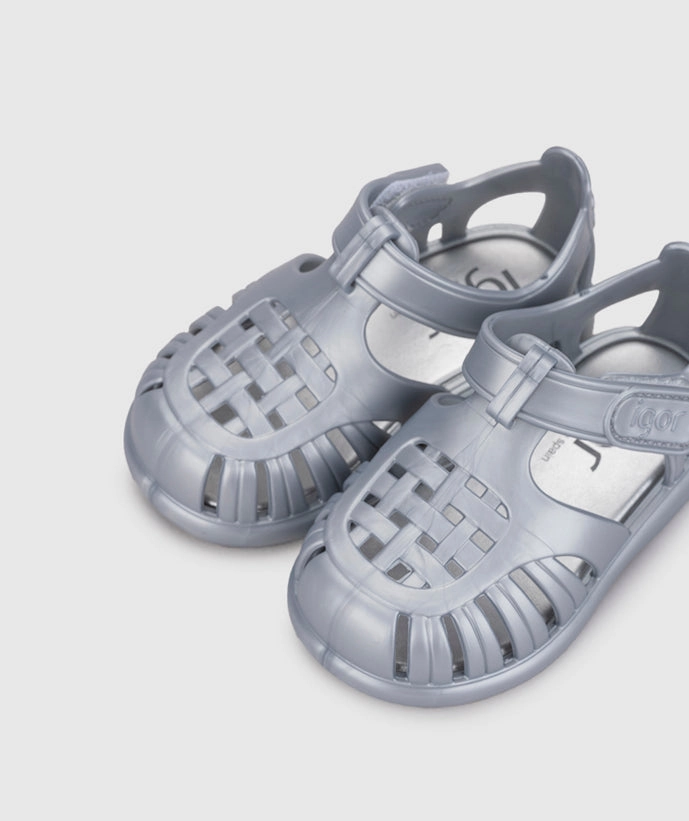 Autenti Sandals Igor Boy's And Girl's Tobby Metal Sandals - Plata