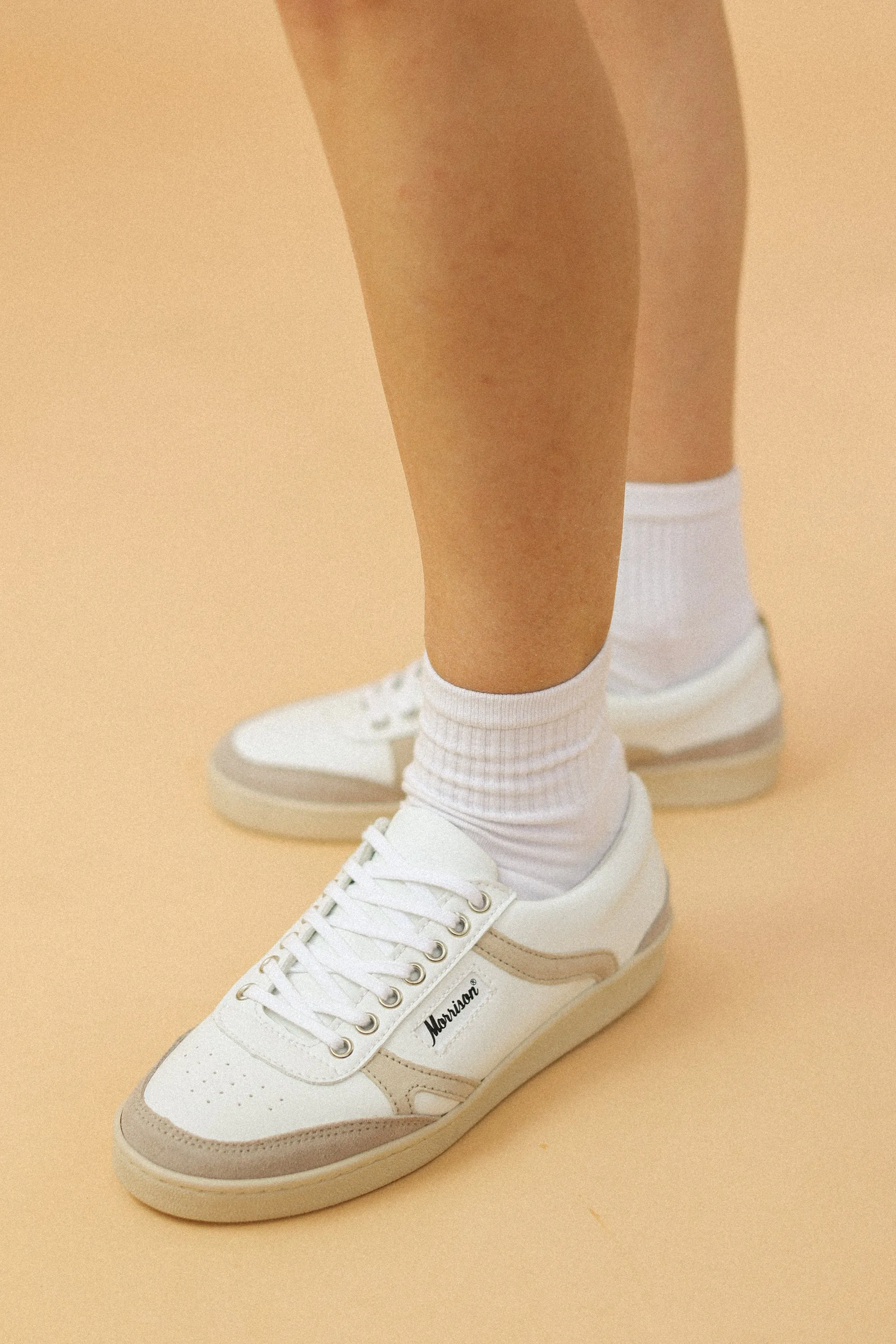 Silk Flat Shoes Sneakers Nineties Essential White