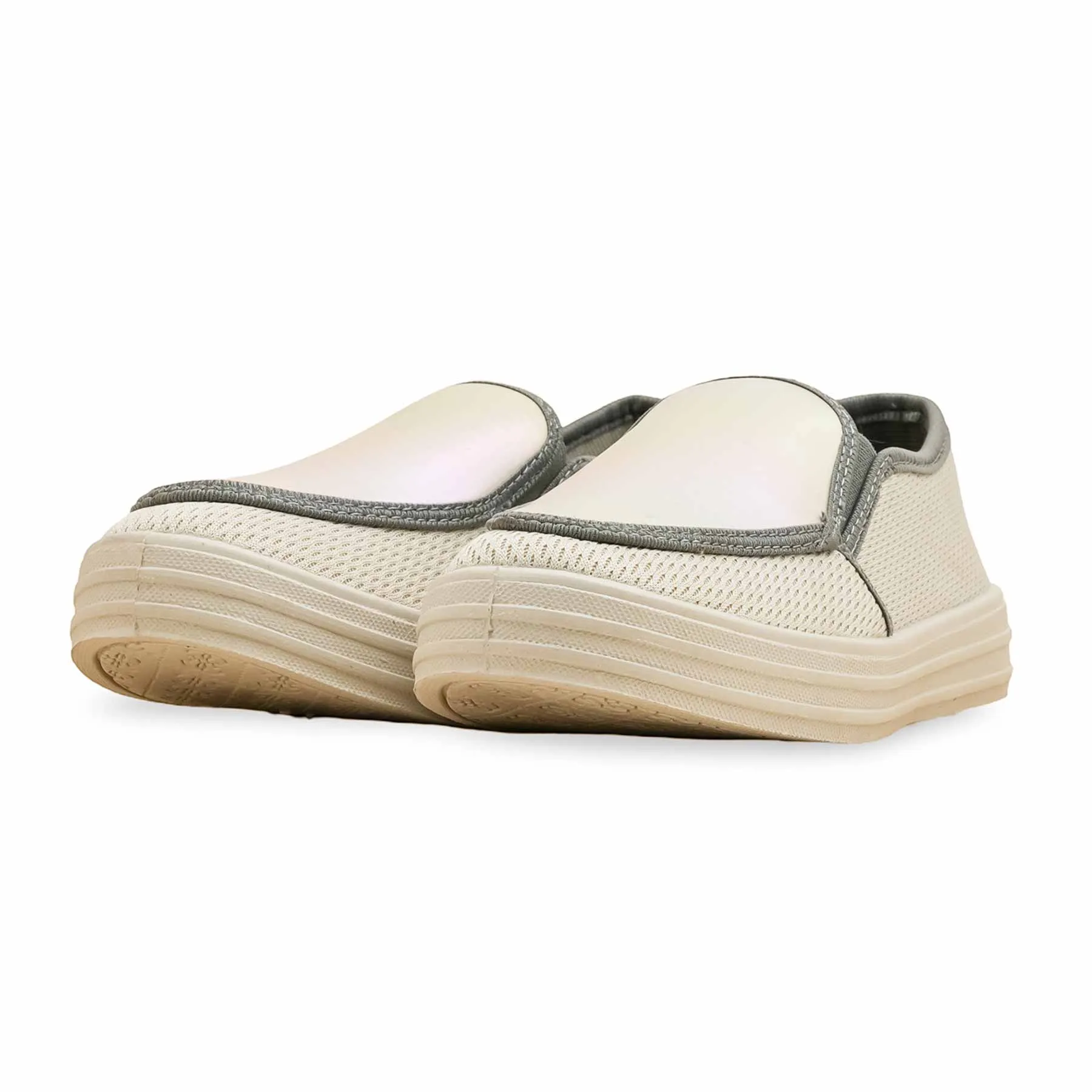 Mudd Casual Shoes Cream Sneaker For Women WN6168