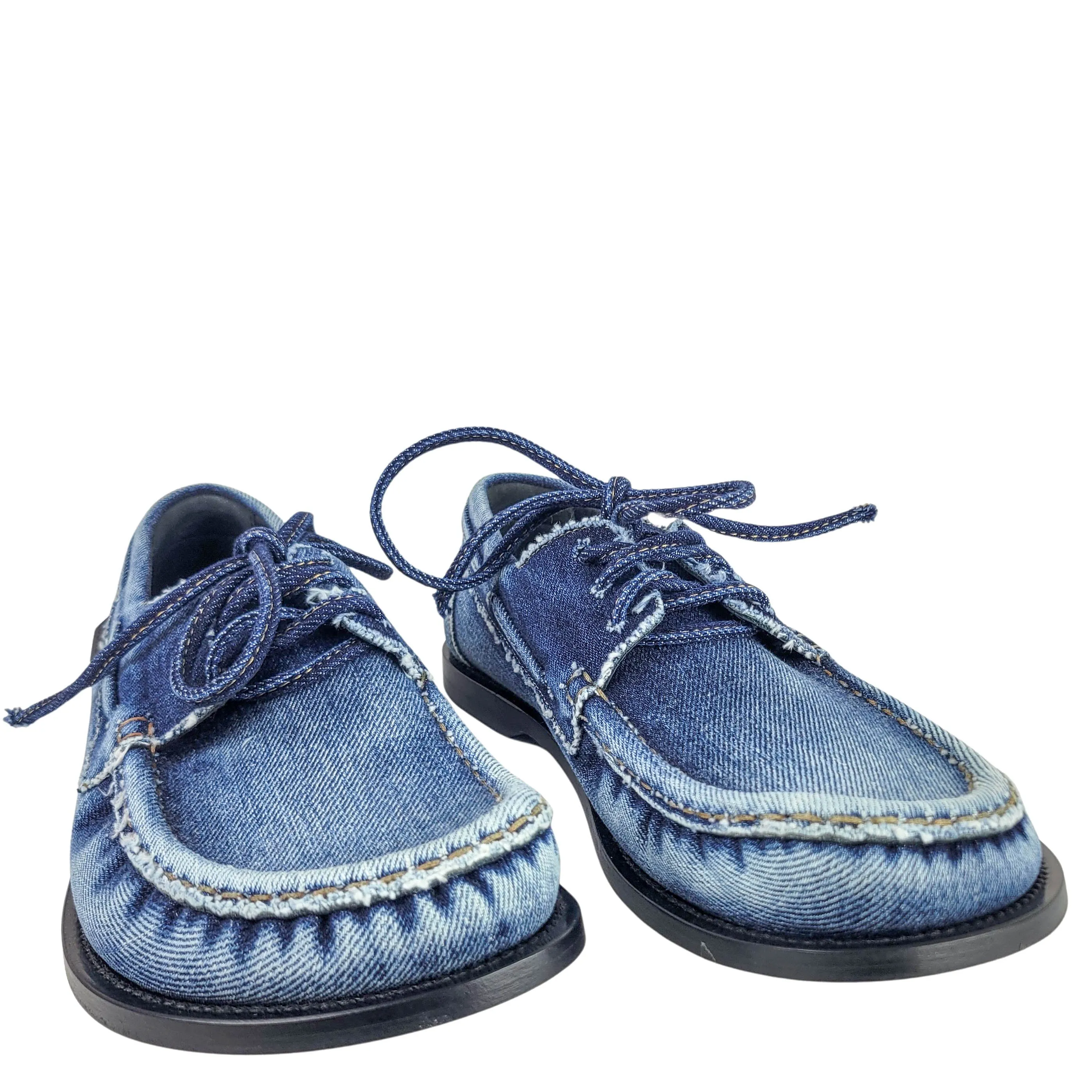Crochet Flat Shoe Loewe Denim Boat Shoes in Blue