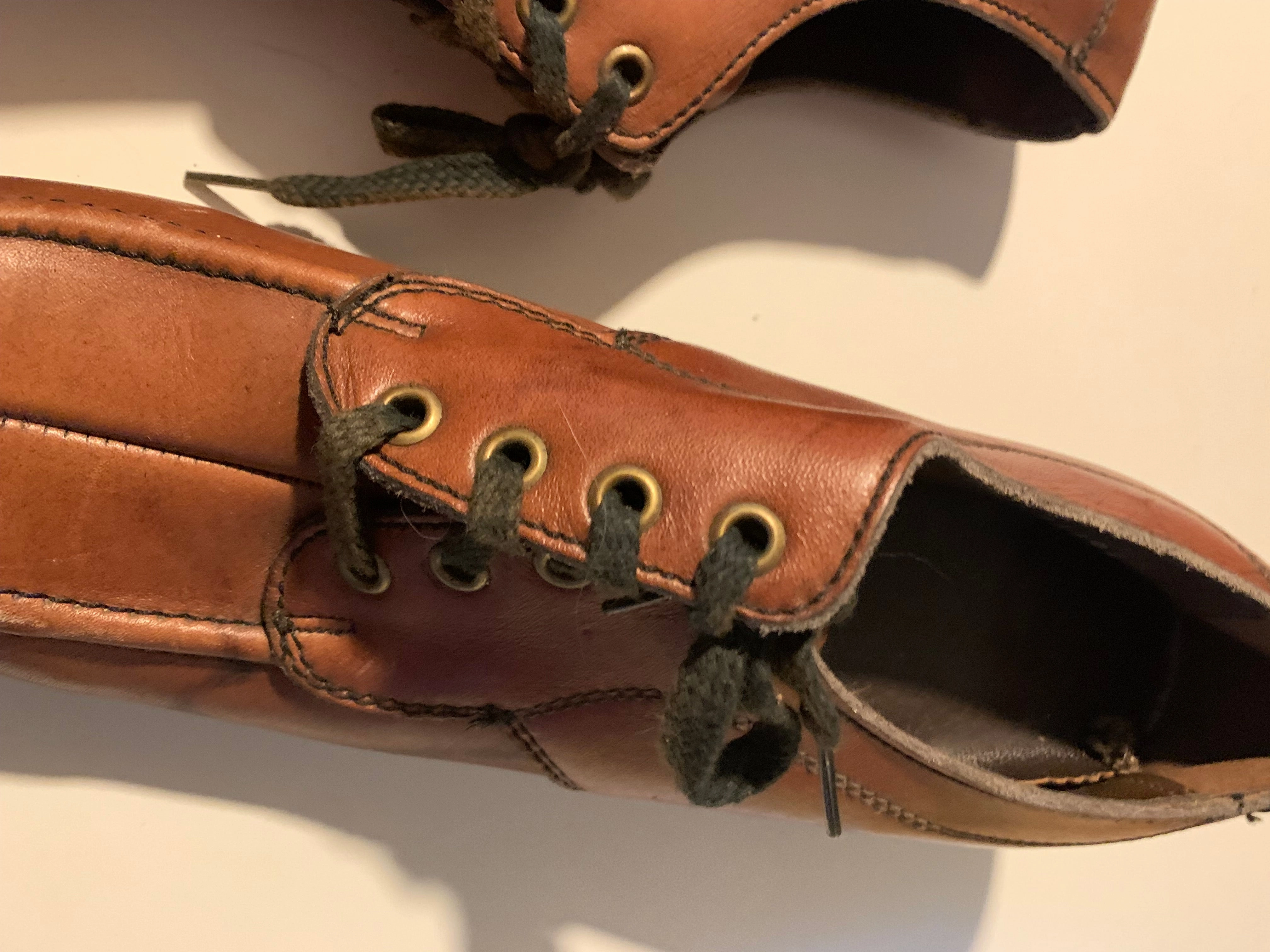 Louboutin Loafers Men's Chunky Heeled Leather Loafer Shoes circa 1970s US 8.5