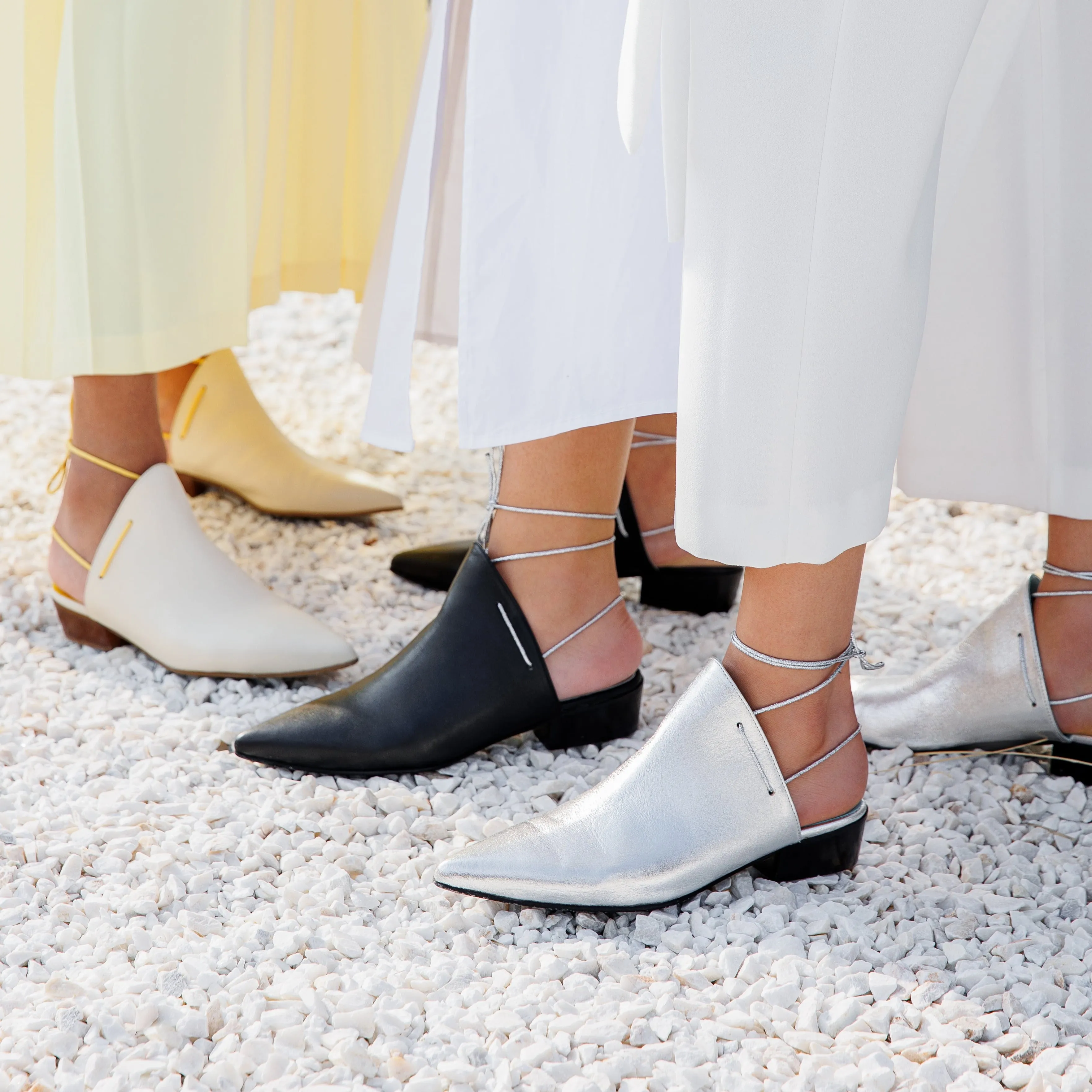 Vans Shoes Flat Feet Nawa black sandal