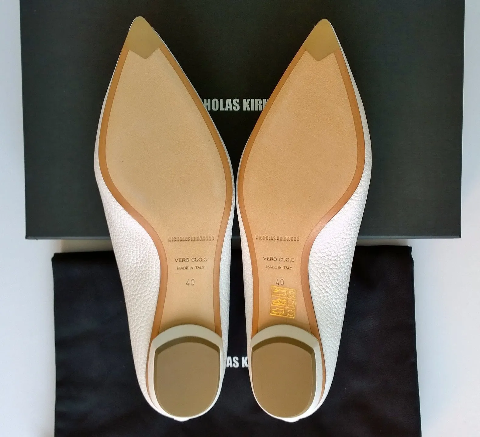 Loafers Size Nicholas Kirkwood Beya Loafers in White Leather Flats