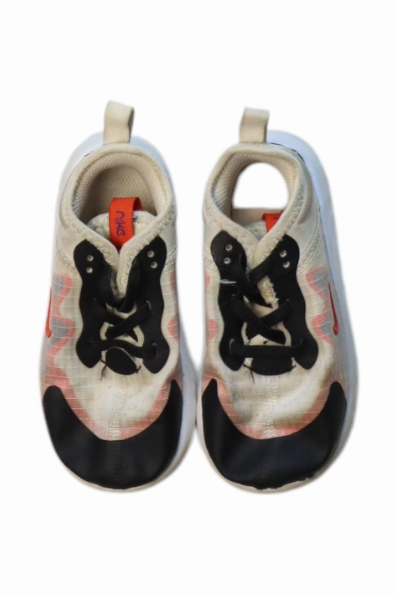 Nike Sneakers EU25 Best Deal On Asics Running Shoes