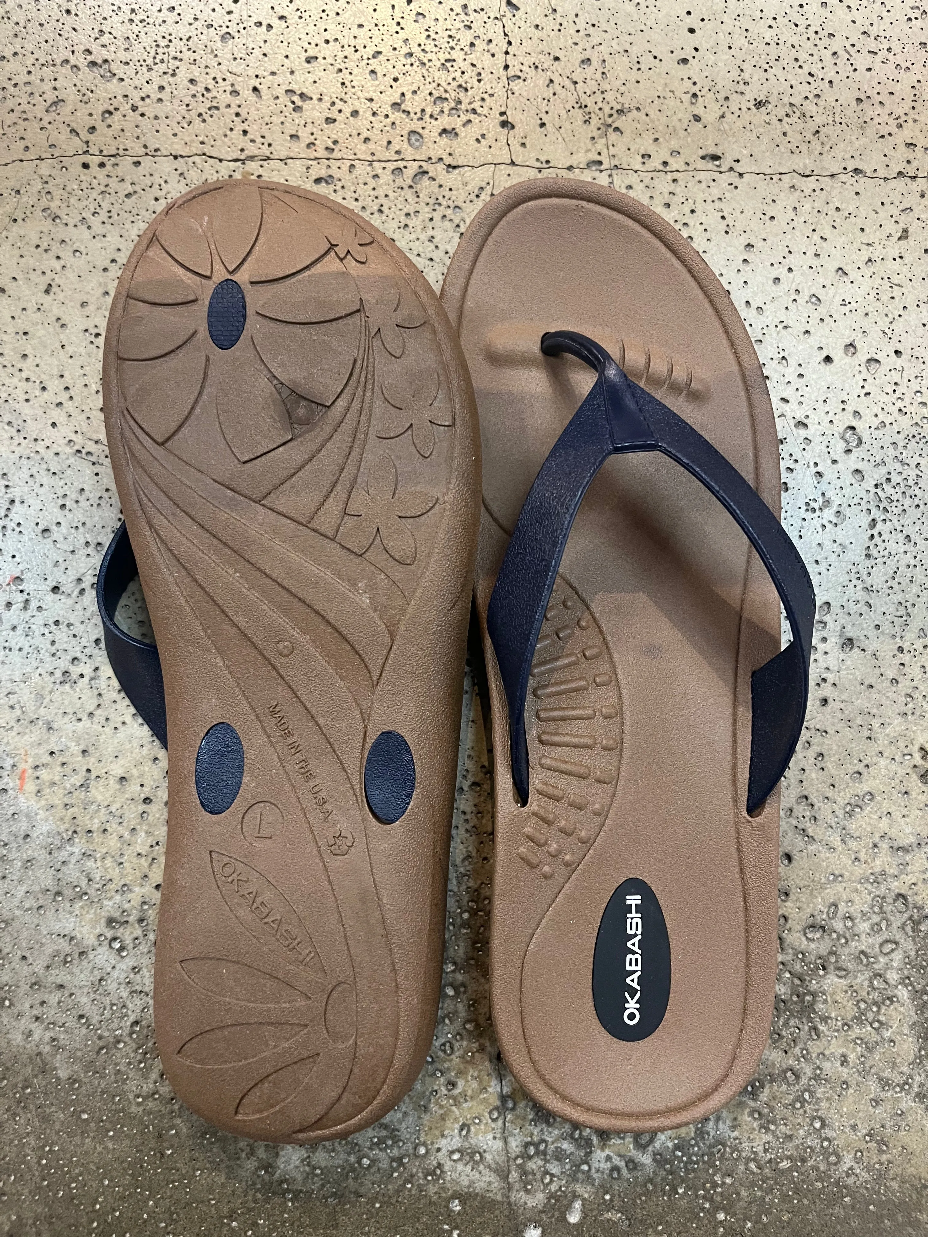 Death Valley Flip Flops Okabashi Flip Flops (Size 10)