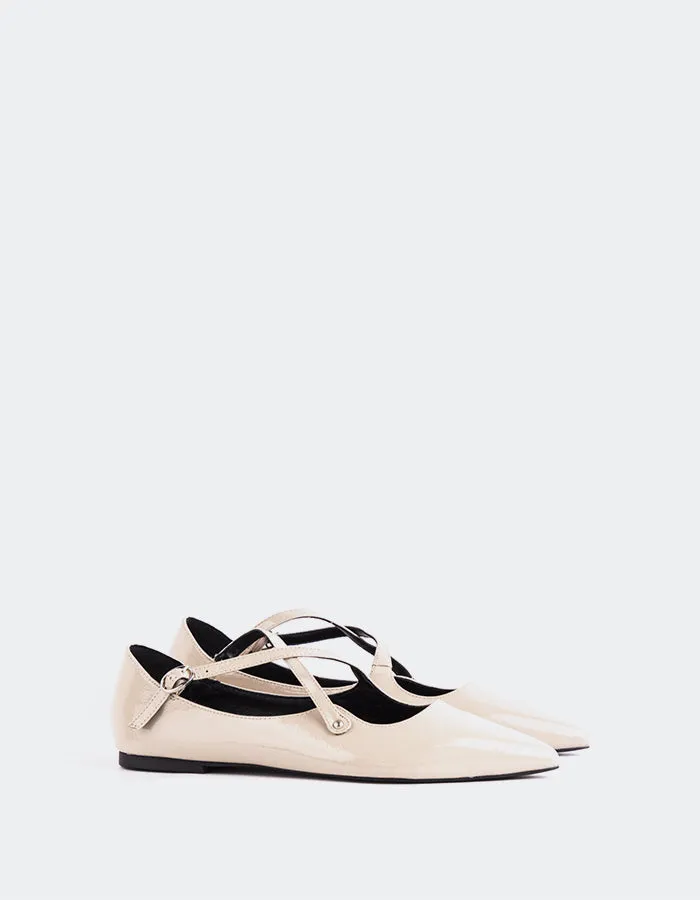 Pristina Off White Naplack Flat Sole Golf Shoes
