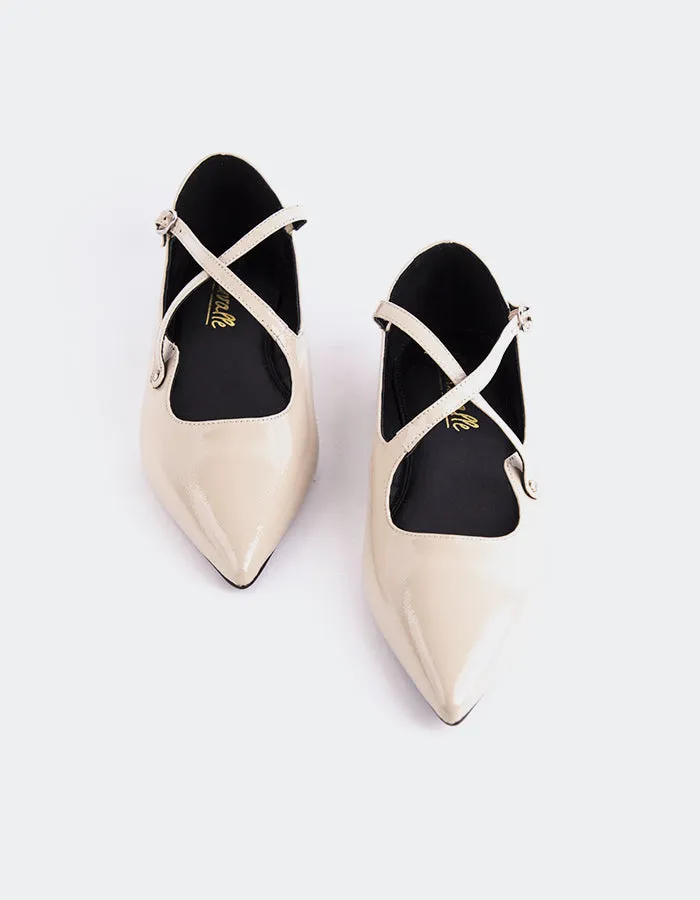 Pristina Off White Naplack Unisex Flat Shoes