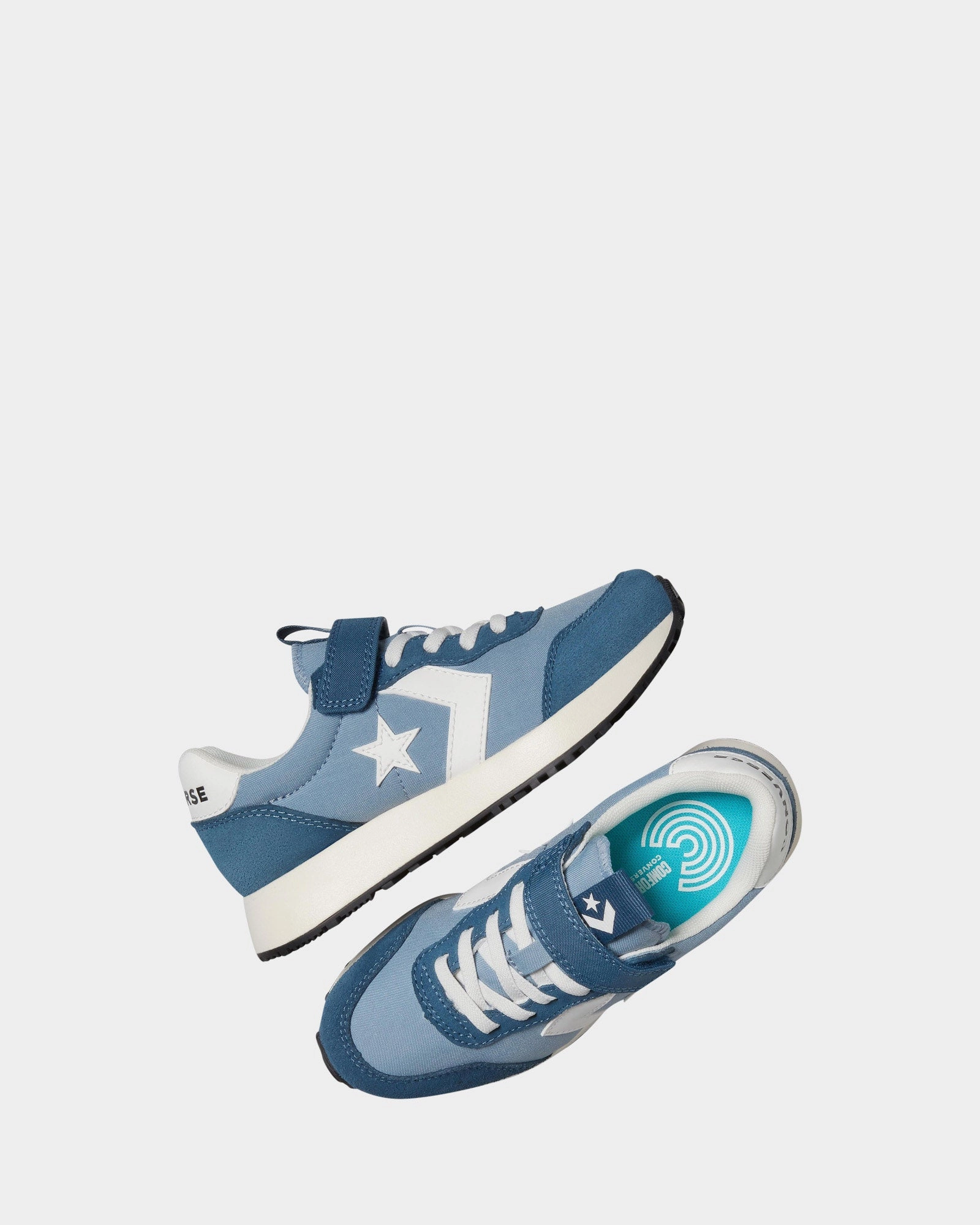 Sneakers Pride Omega Trainer Sf Yth B Yeti Breath Blue/Slacker Blue