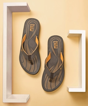 Paragon Blot K3307L Women Slippers | Lightweight Flipflops for Indoor & Outdoor | Casual & Comfortable | For Everyday Use Anti Fatigue Flip Flops