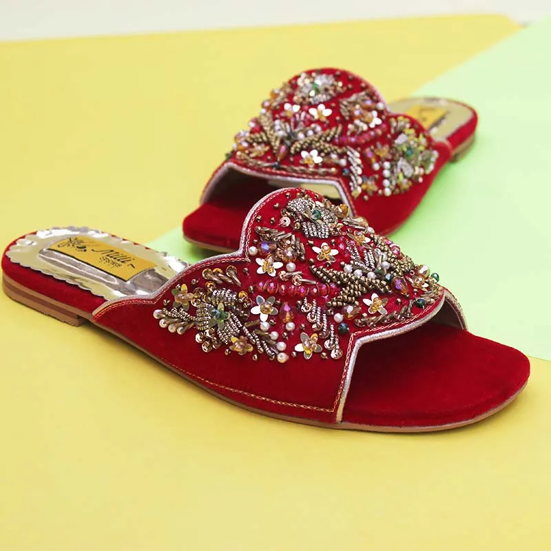 Green Casual Shoe Red Fancy Slipper