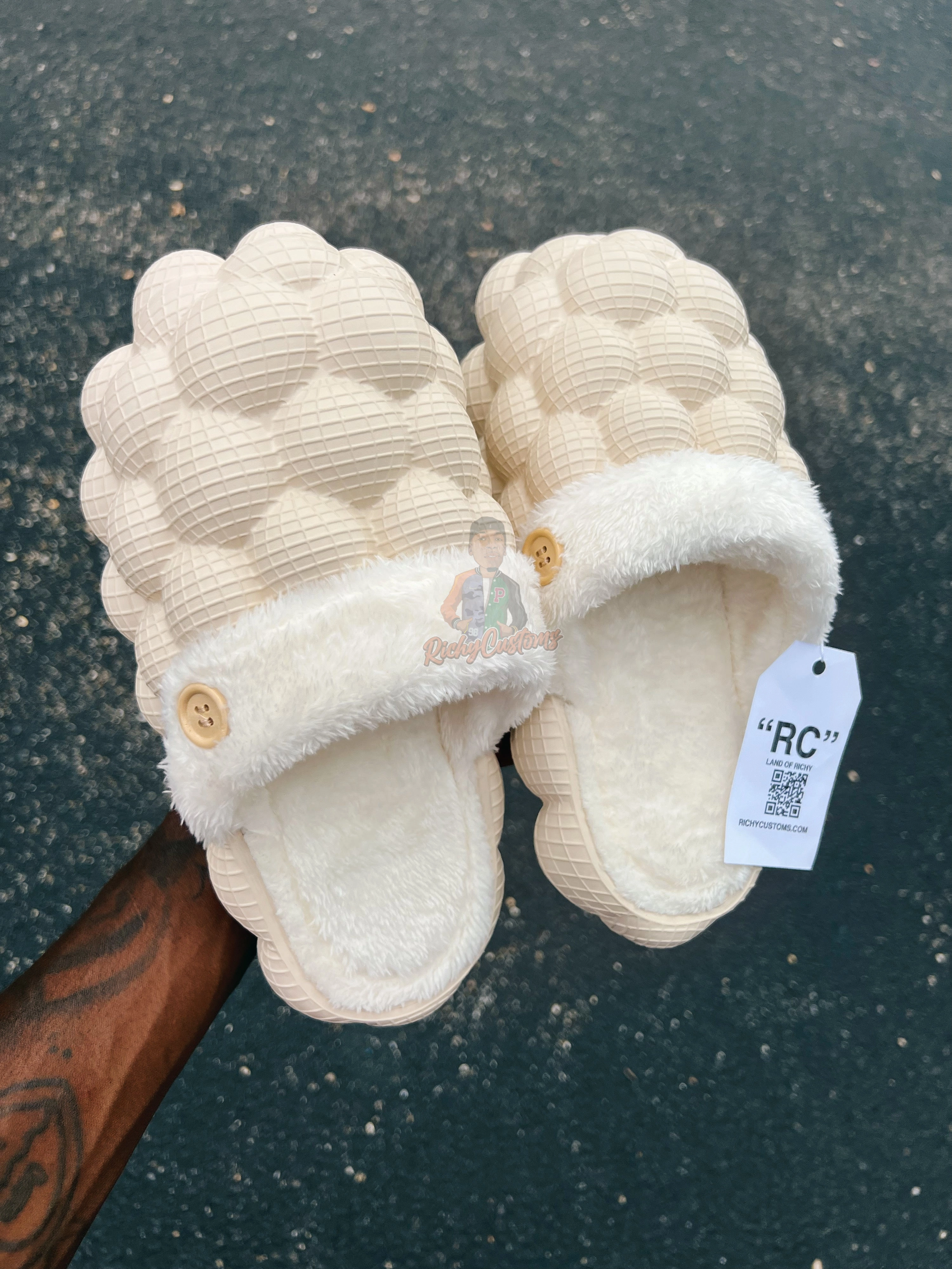 Richy PUFFS Ball Slippers Beige X  "COZY" Best Support Slippers