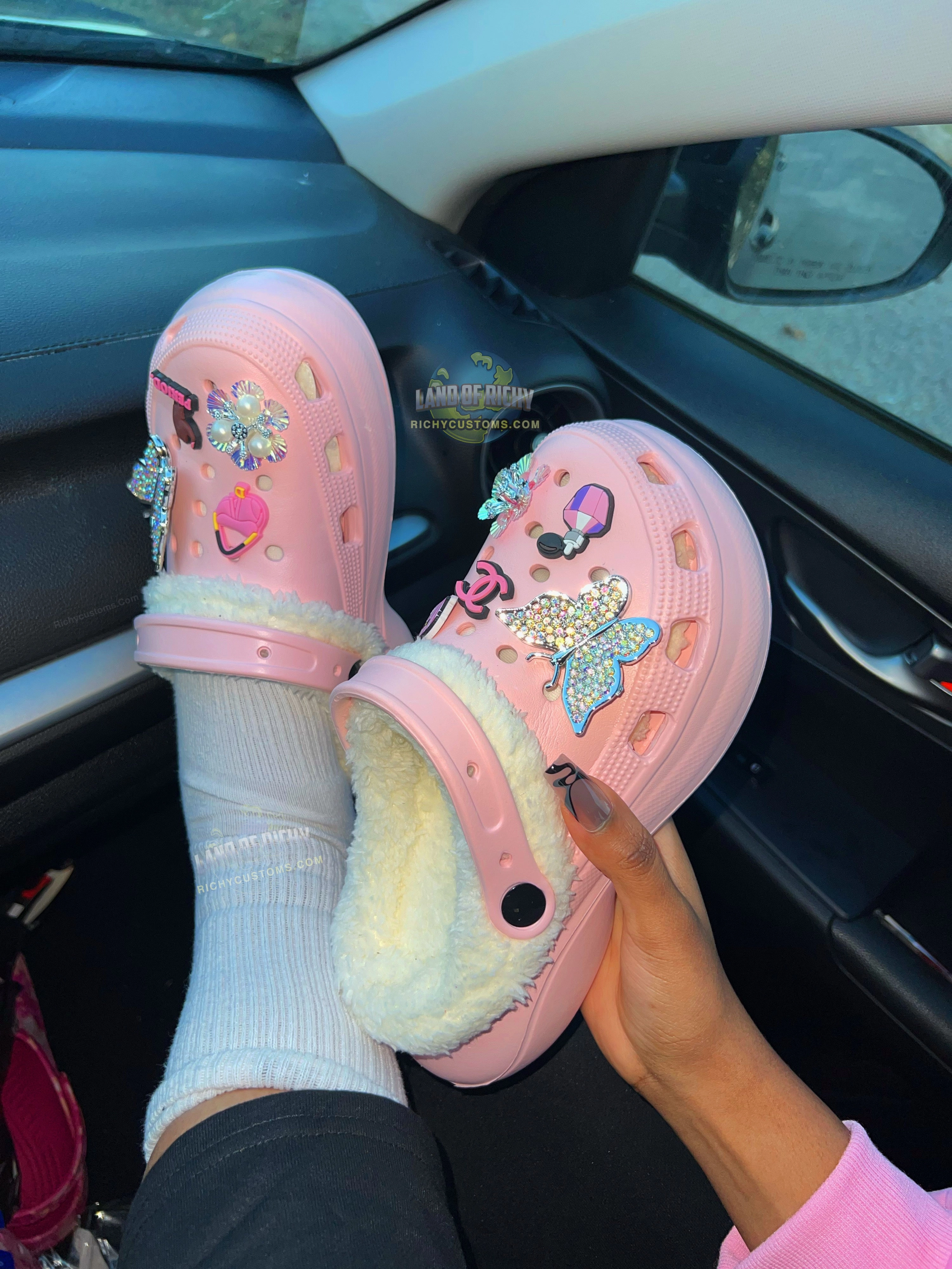 Loc Dog Slippers RichyLOGS PINK "Cozy" Clog Slippers   Charms