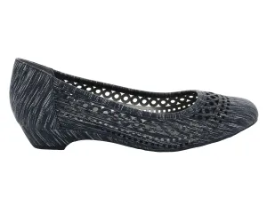 Ros Hommerson Tina Women's Slip-on Shoes In Black Laser Stripe Fabric Flat Shoes Bike