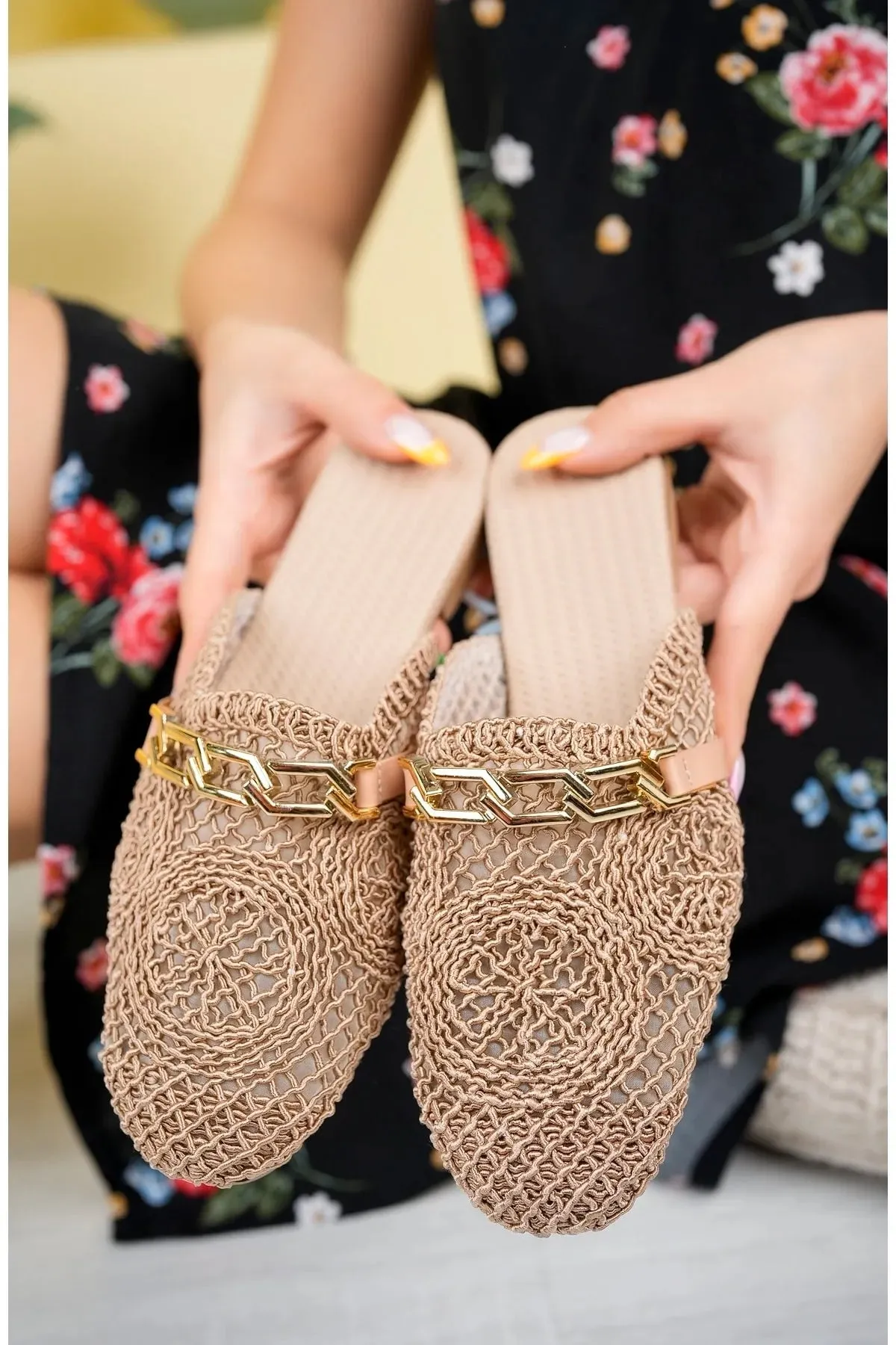 RoseVeno Women's Straw Slippers Slippers Mens