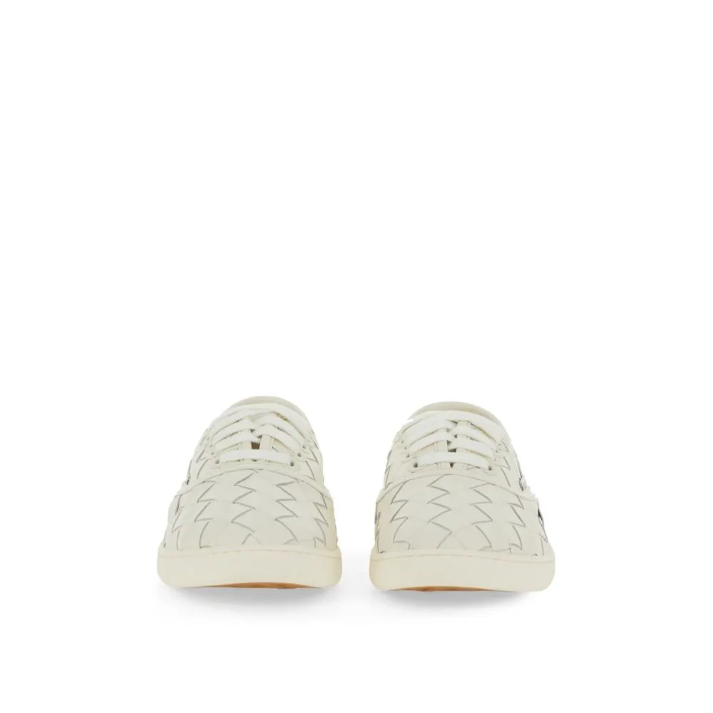 Bottega Veneta White Calfskin Low Top Sneakers 7. NULL