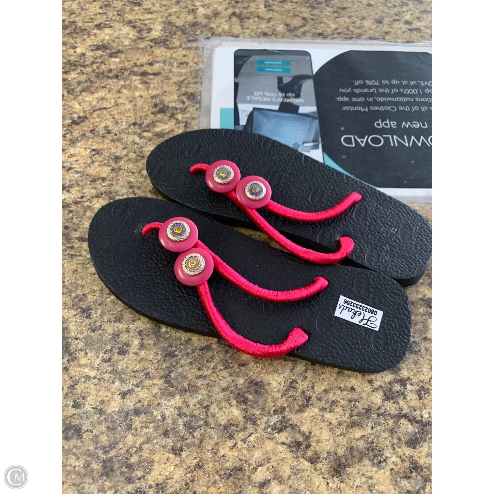 Glide Post Flip Flops Sandals Flip Flops By Clothes Mentor In Black, Size: 10.5