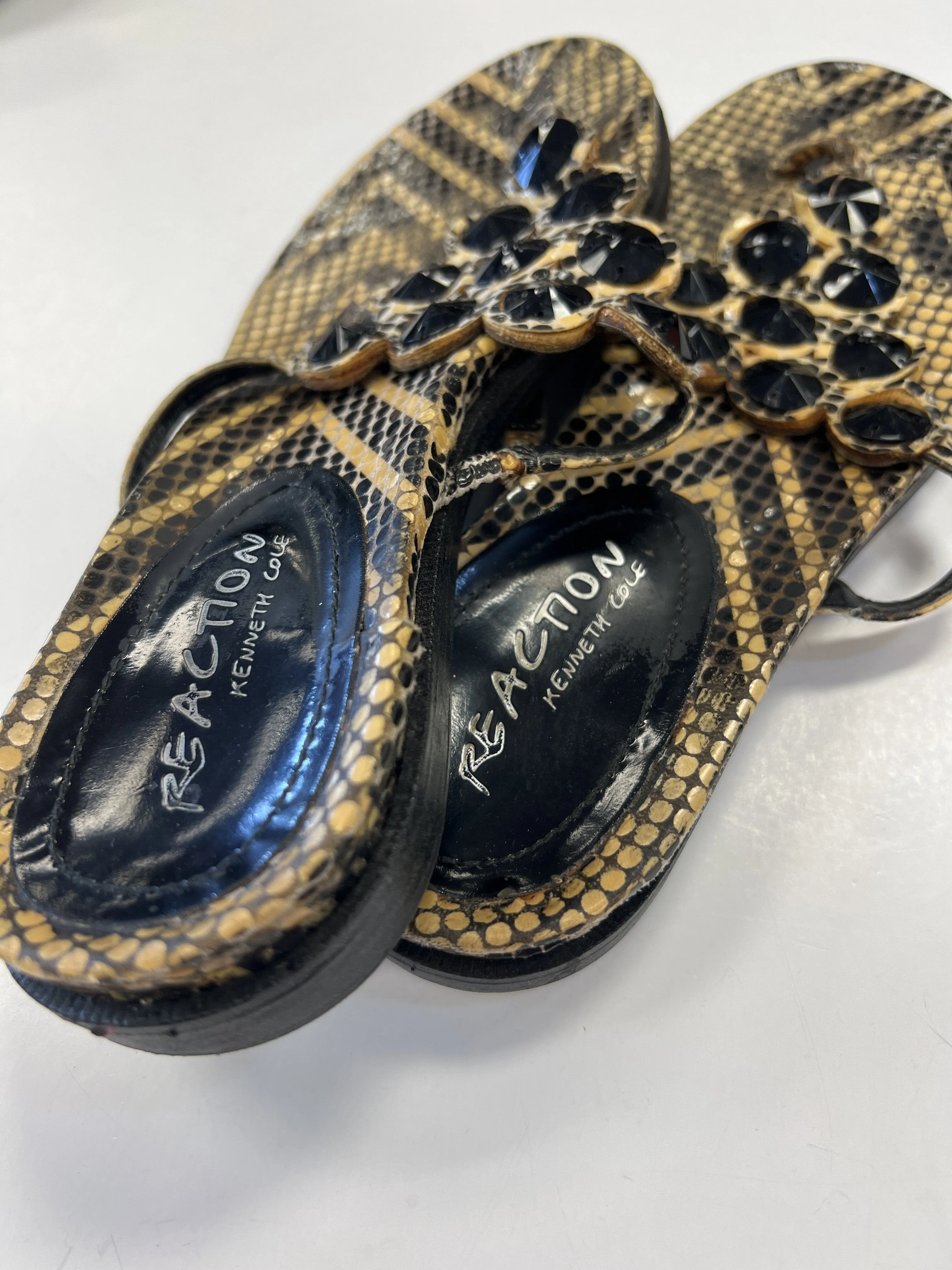 Daco Flip Flops Sandals Flip Flops By Clothes Mentor  Size: 8