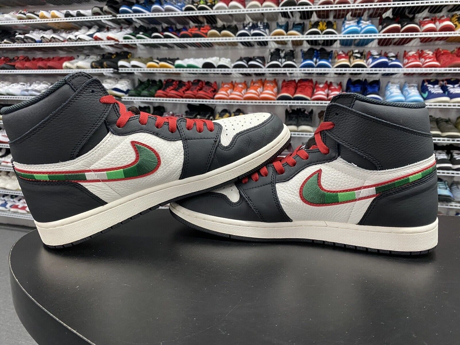 Asics Tennis Shoes Insoles NIKE Air Jordan 1 Retro High OG, Sports Illustrated SI,  555088 015, Size 12