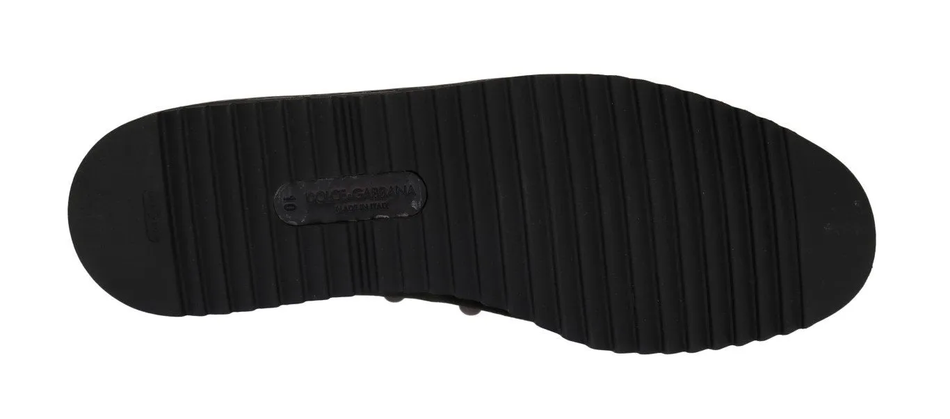 Green Velvet Royal Bee Ricamo Loafers Pointed Toe Loafers