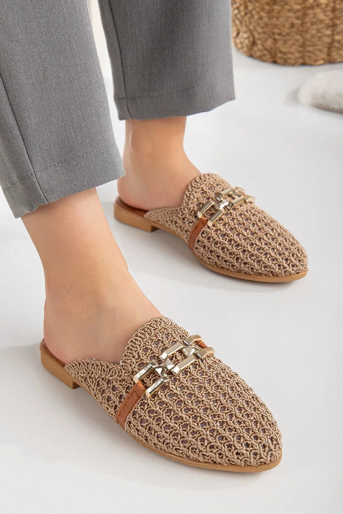 Wool Slippers With Rubber Sole Slipcat Women's Lace Embroidered Chain Home Slippers Outdoor Slippers