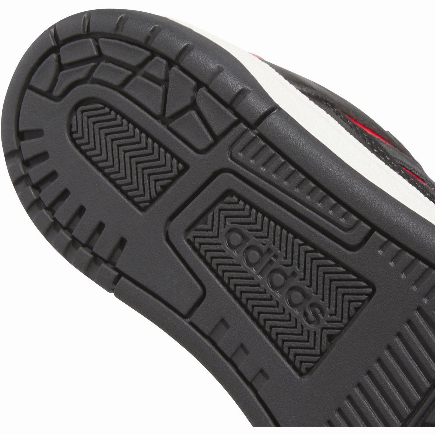 adidas Originals Core Black/Collegiate Red/Core White Rapid Court Cf C Sneakers Jeans On Sneakers