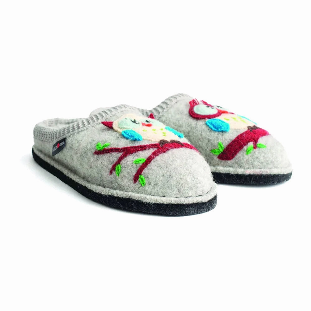 Olivia Slippers Fluffy Hello Kitty Slippers