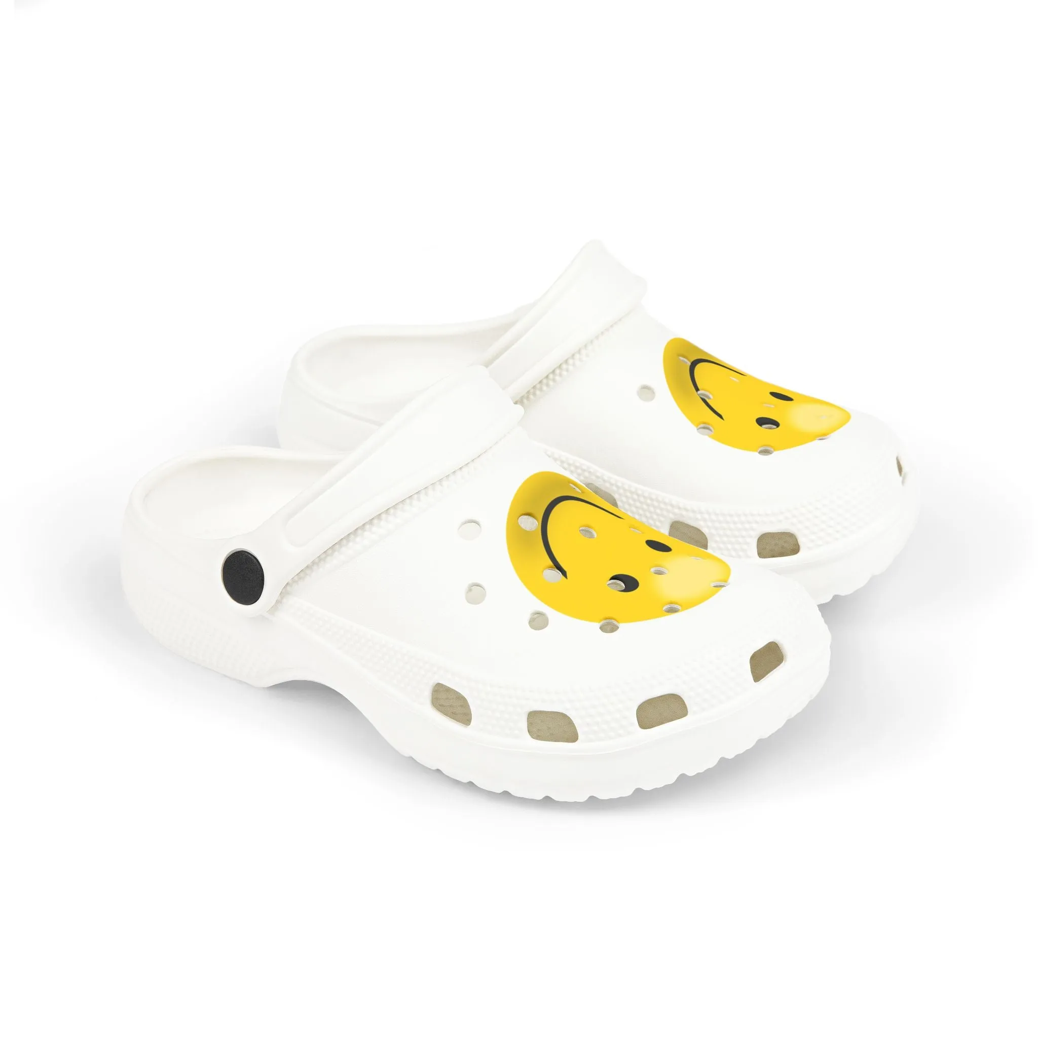 Casual Outfits Shoes Smiley Face Clogs, Kid's EVA Foam Shoes, Comfortable Summer Footwear, Fun Playtime Shoes, Gift for Kids, Cute Garden Clogs