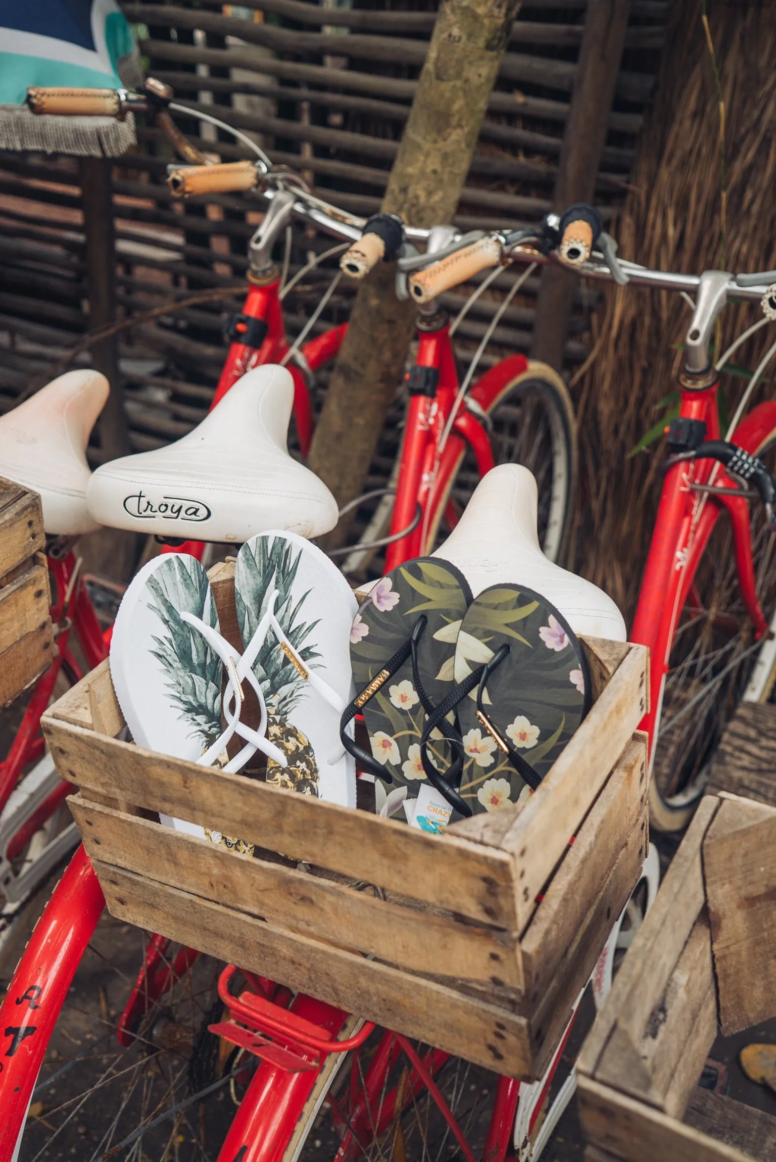 Uva Flip Flops Samba Sol Womens Fashion Collection Flip Flops - Flowers