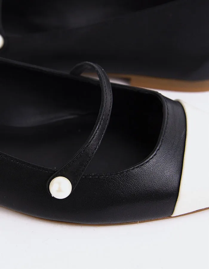 Yarrow Off Wht.Black Leather Convertible Shoes Flats To Heels