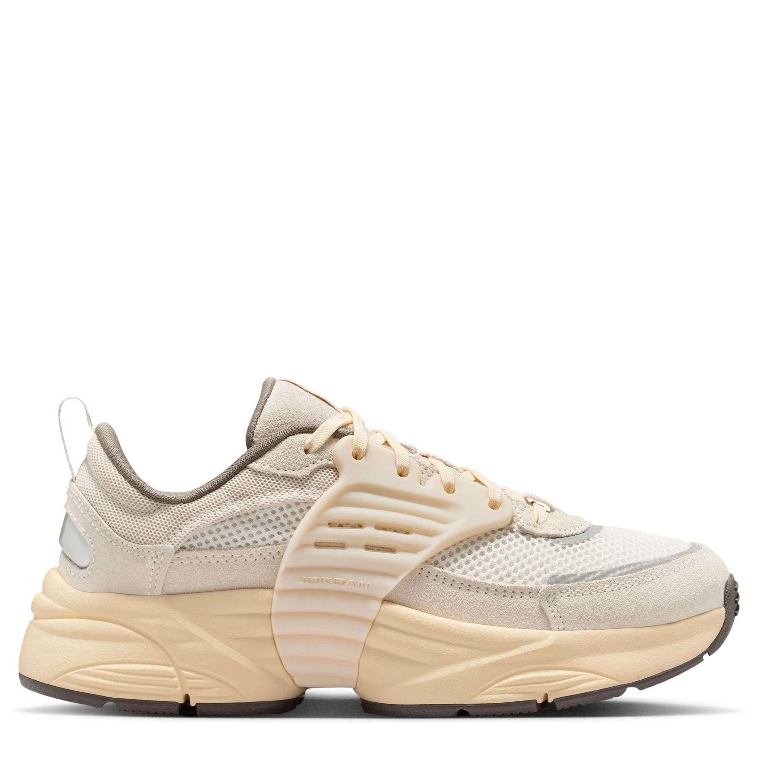 Trunner (Big Kid) Sneakers Vs Running Shoes